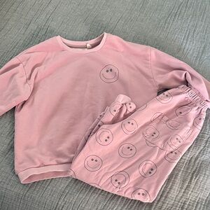 Indy and Pippa Smiley Kids Sweatsuit Set Sz 6